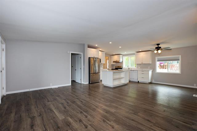 220 Mar Vista DR 23