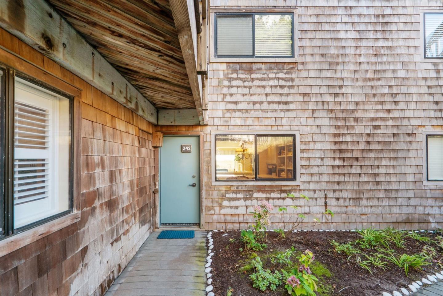 101 Shell DR 242