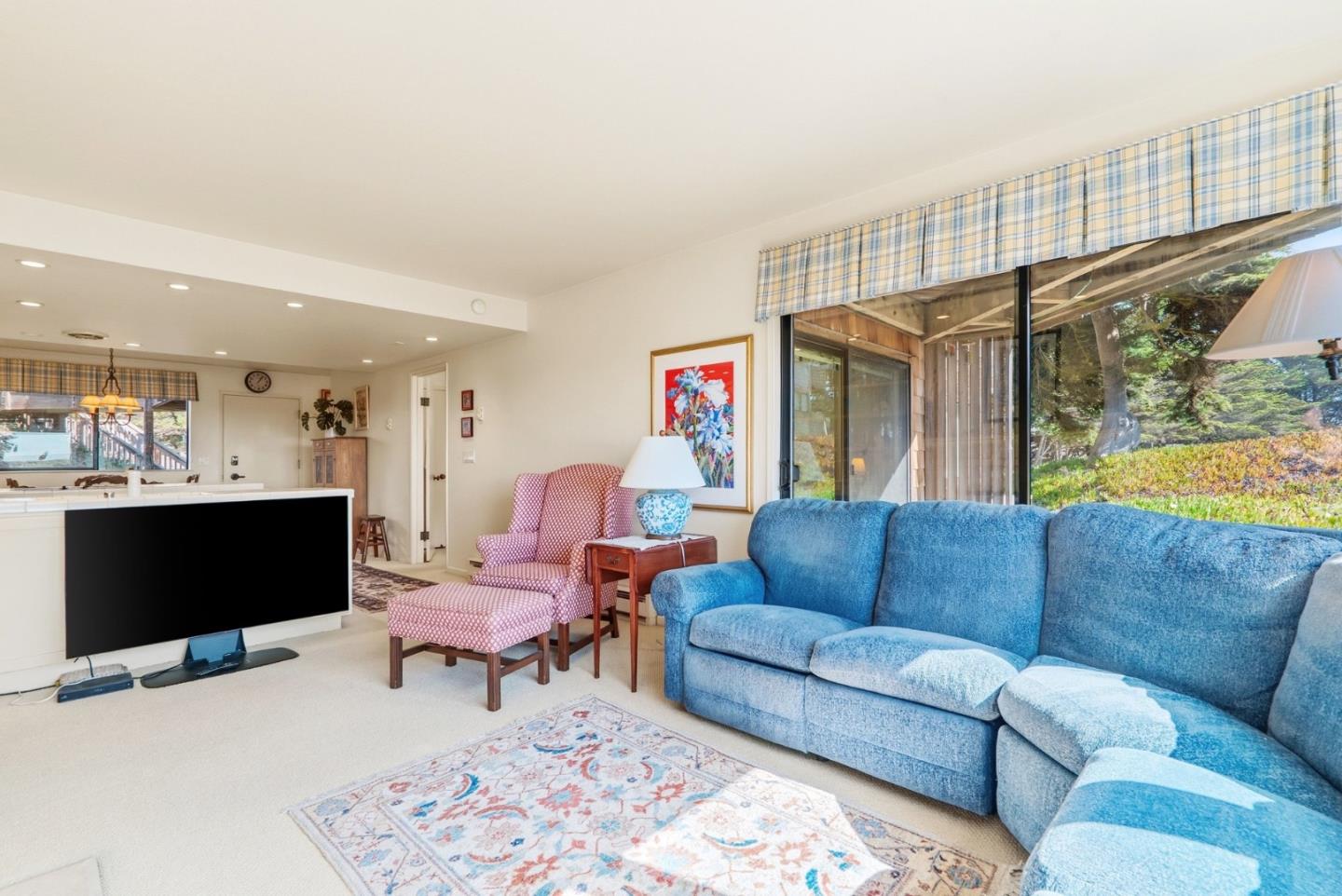 101 Shell DR 242