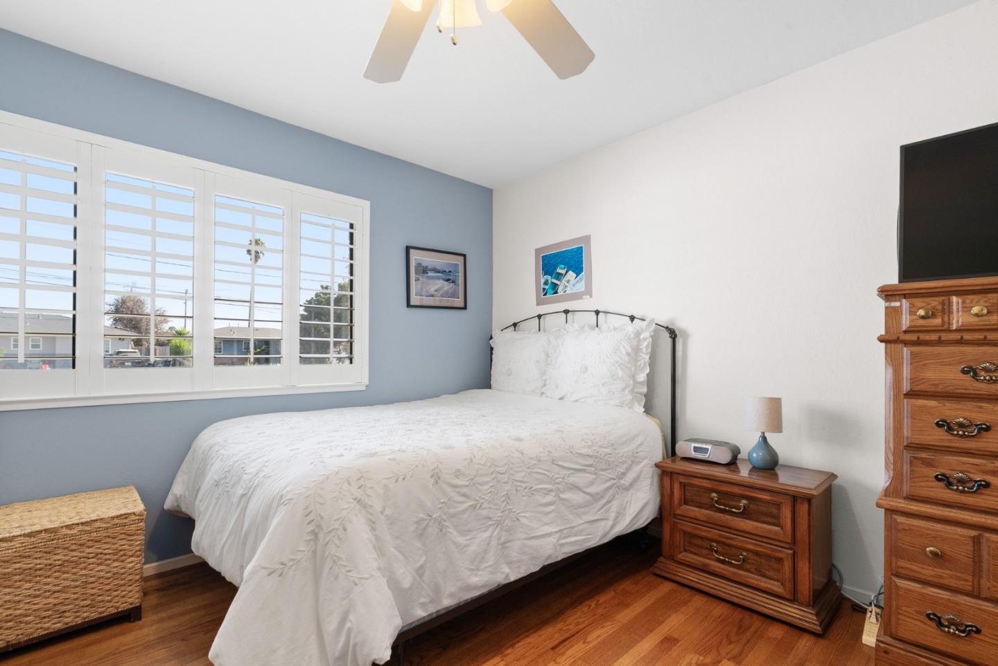 13 Cottage DR