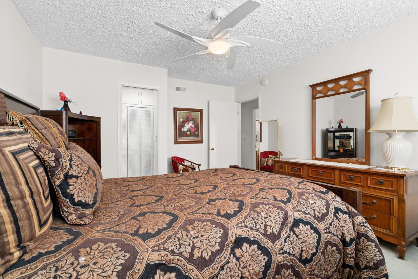 13 Cottage DR