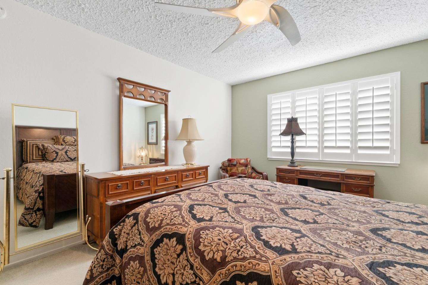 13 Cottage DR