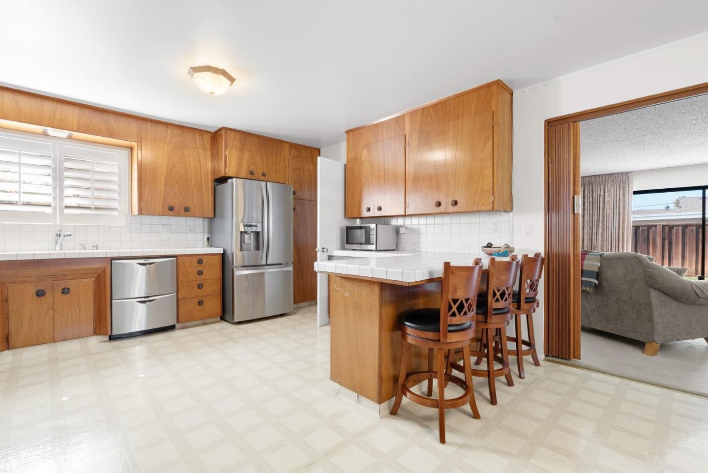 13 Cottage DR