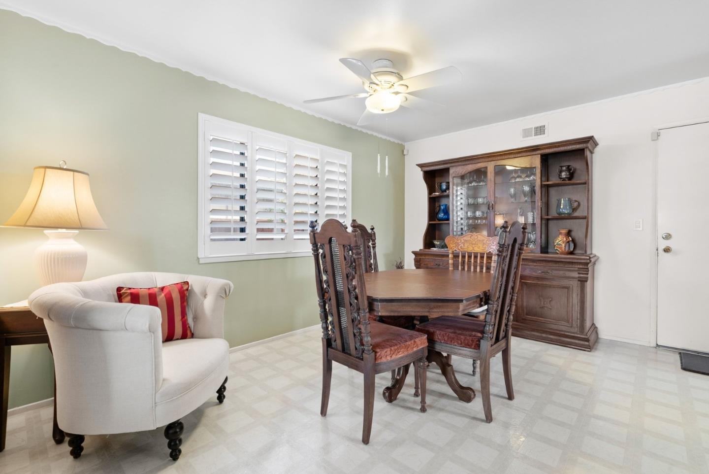 13 Cottage DR