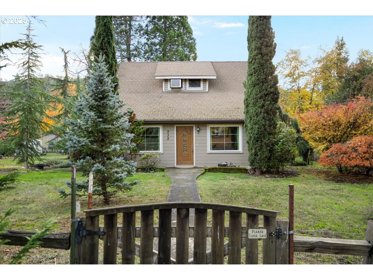 939 BUCKHORN RD
