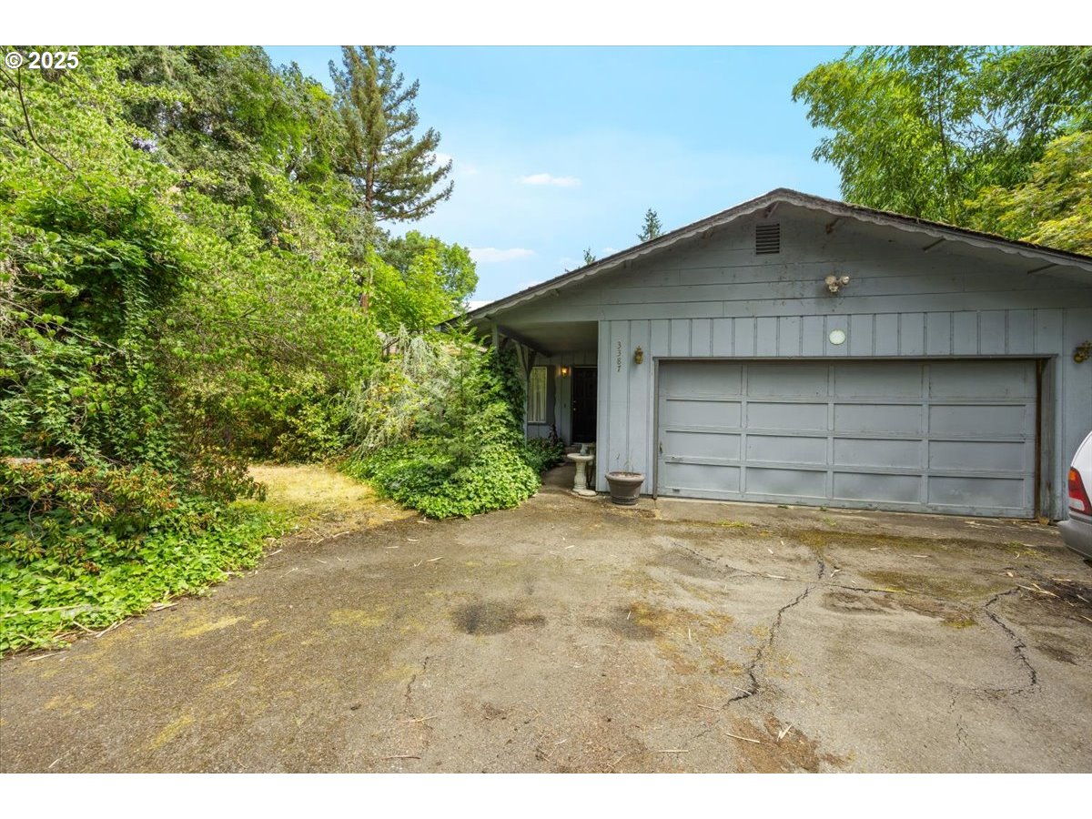 3387 WILD RIVER DR