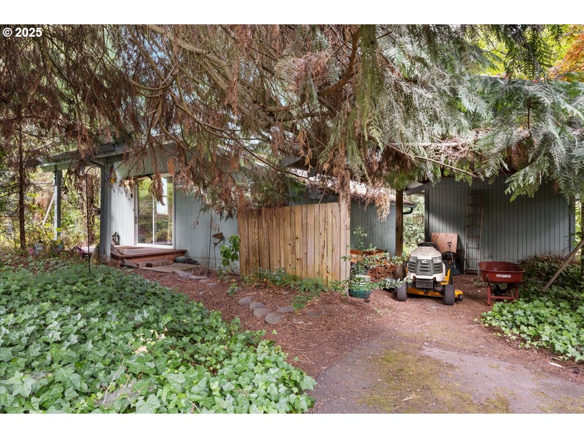3387 WILD RIVER DR