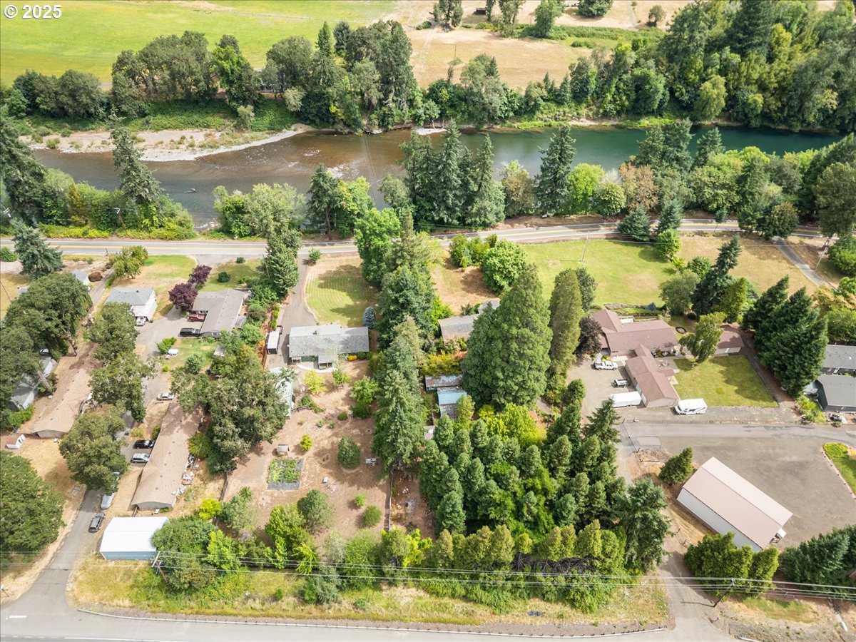 3387 WILD RIVER DR