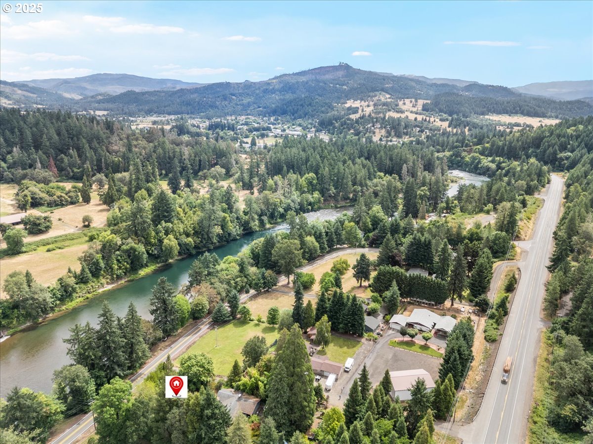 3387 WILD RIVER DR