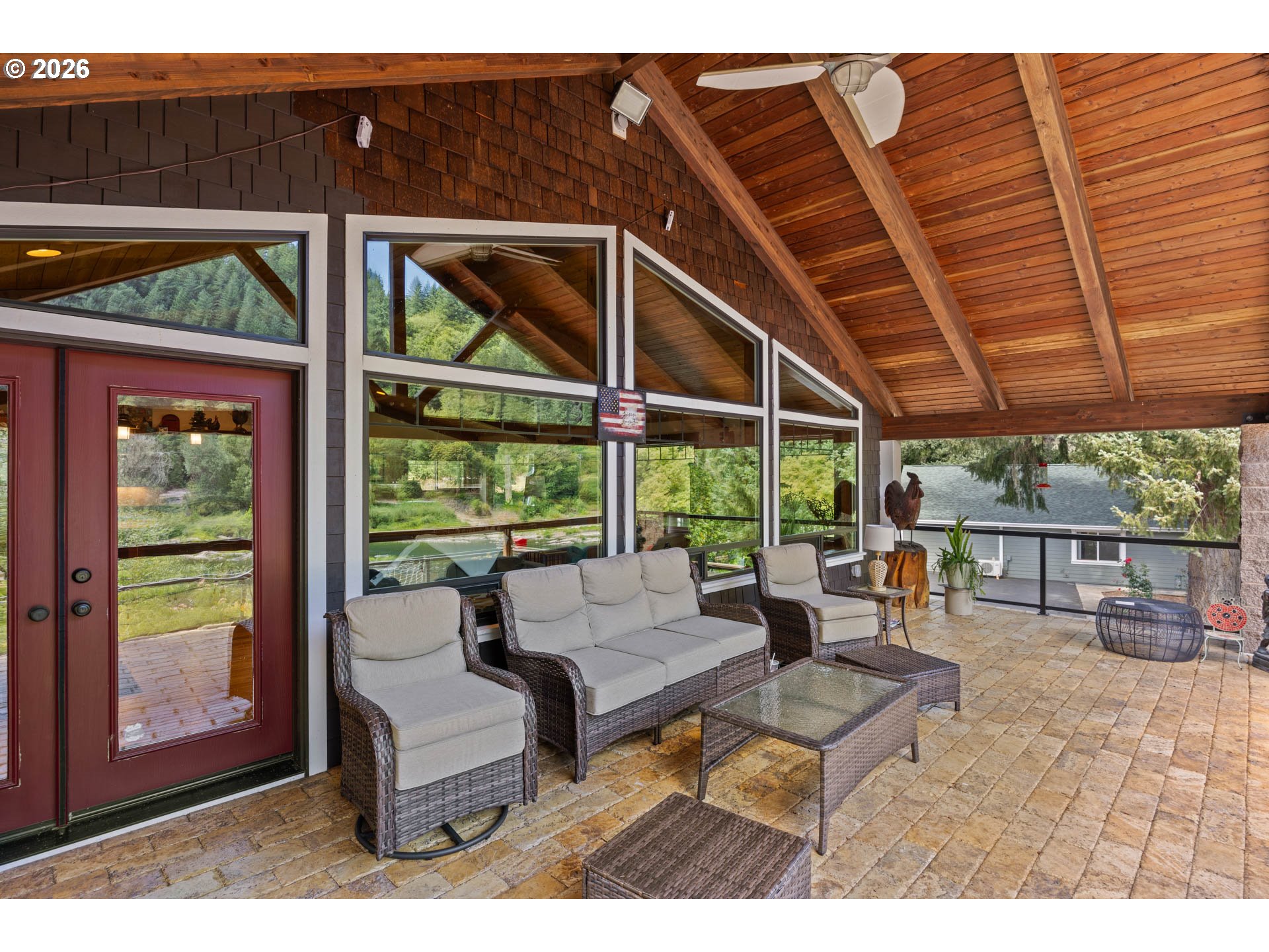 132 COUGAR CREEK RD