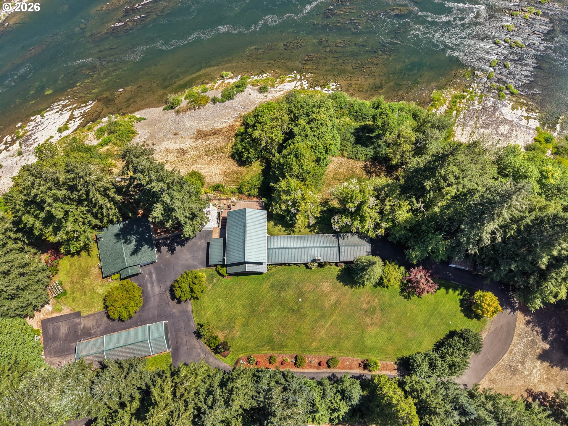 132 COUGAR CREEK RD