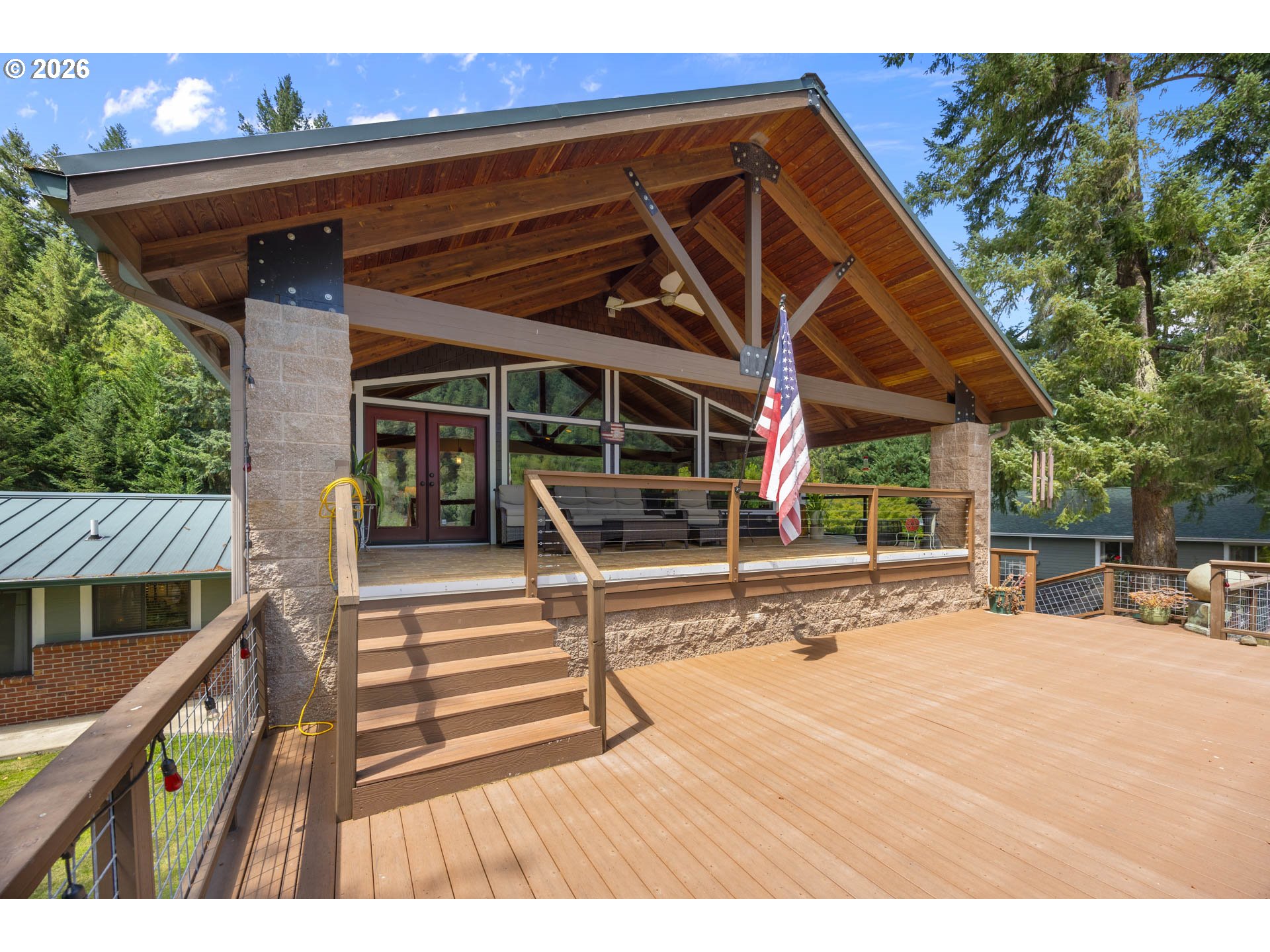 132 COUGAR CREEK RD