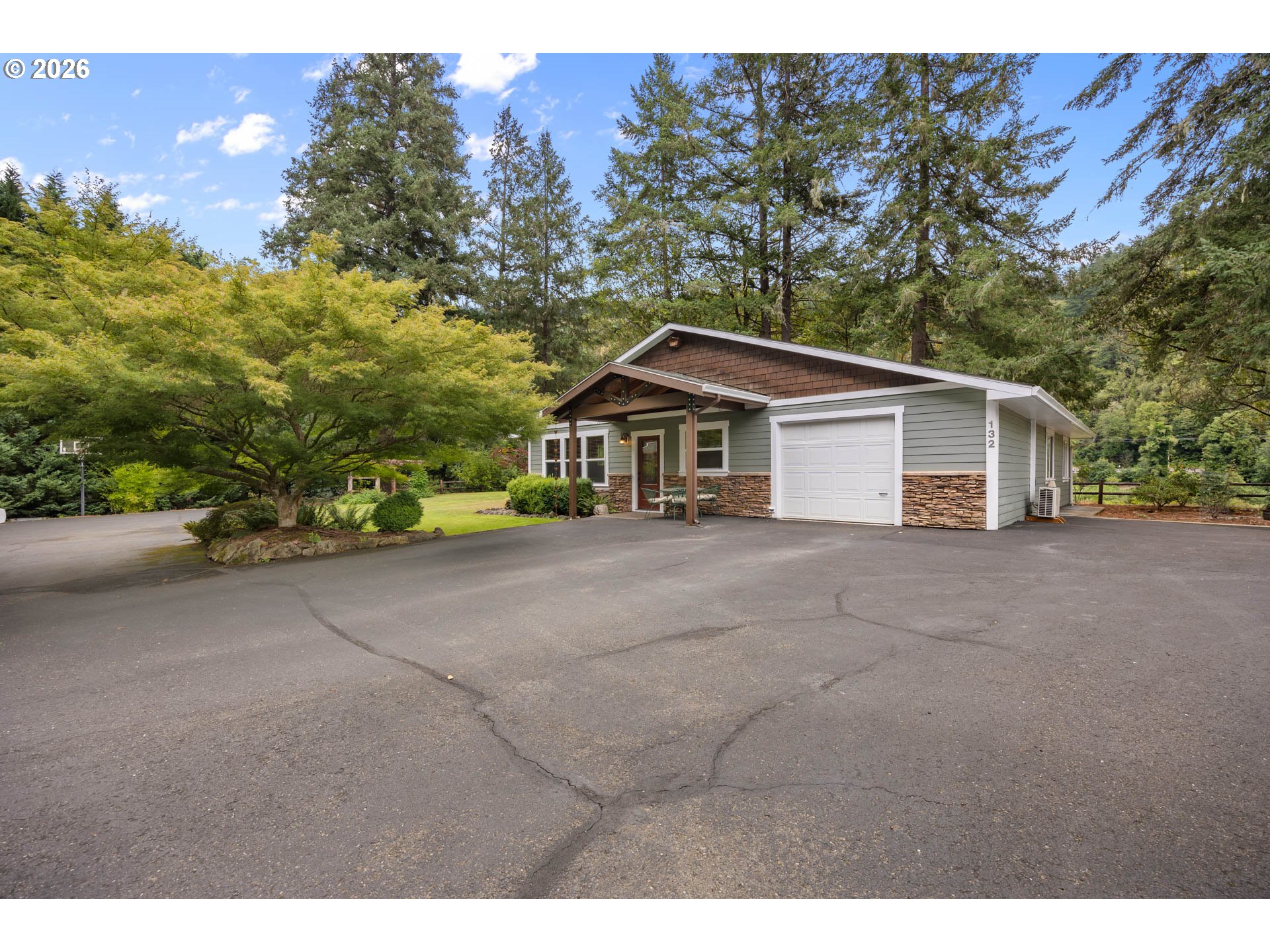 132 COUGAR CREEK RD