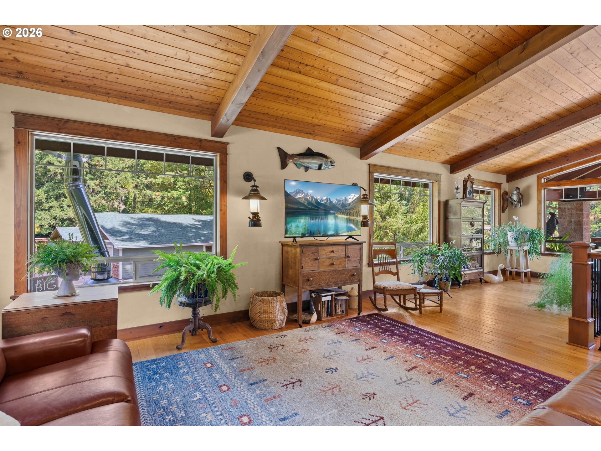 132 COUGAR CREEK RD
