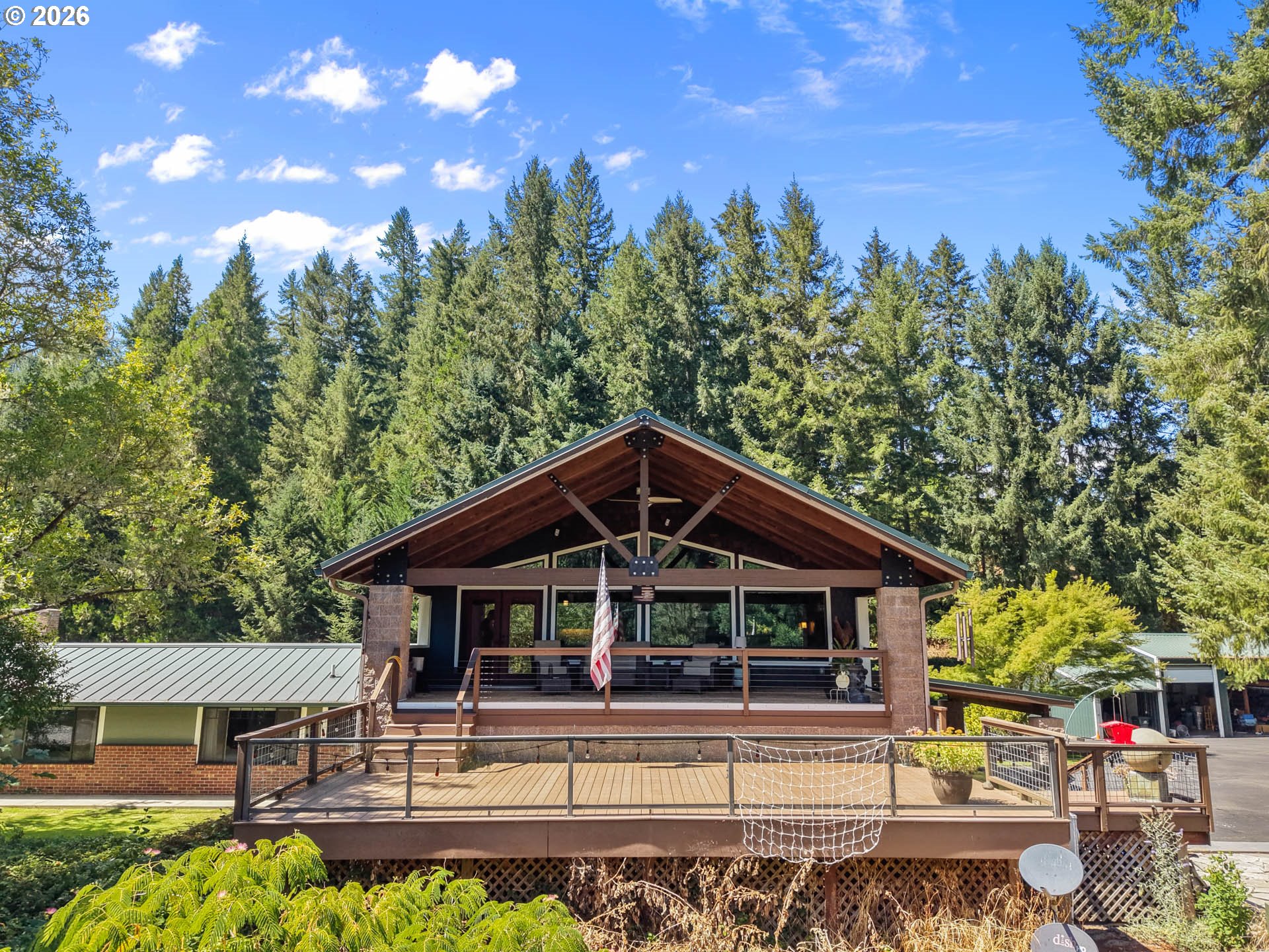 132 COUGAR CREEK RD