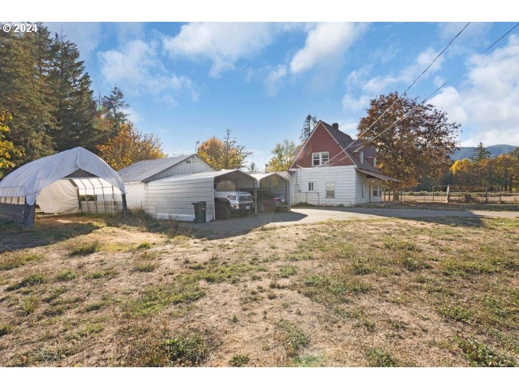 281 DANCER RD