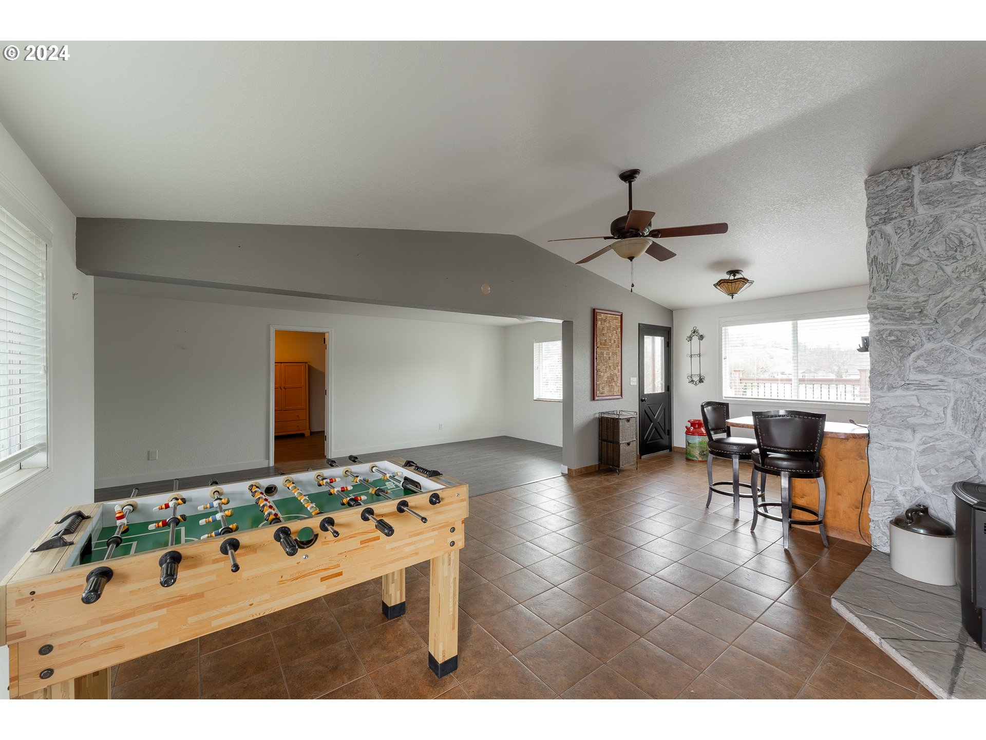 379 OSAGE DR