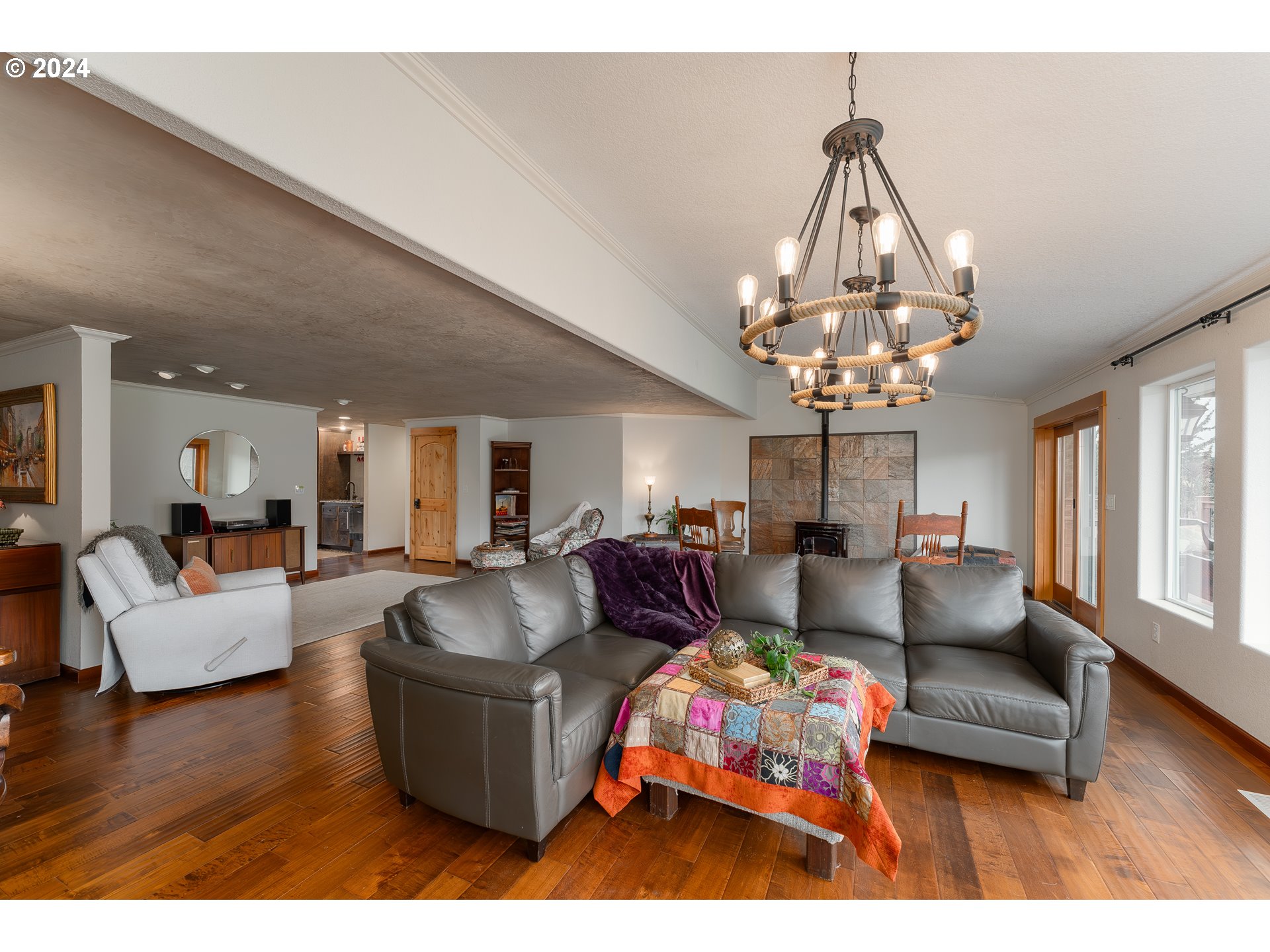 379 OSAGE DR
