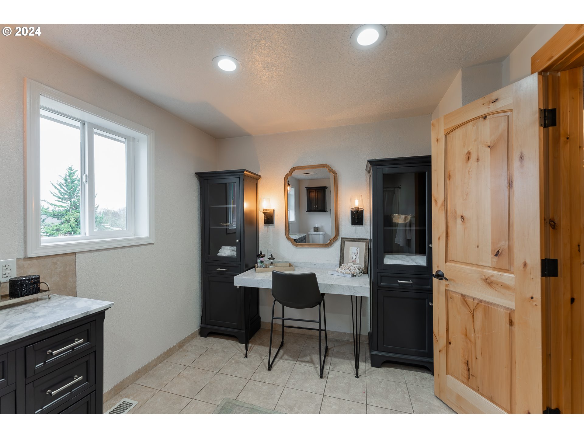 379 OSAGE DR