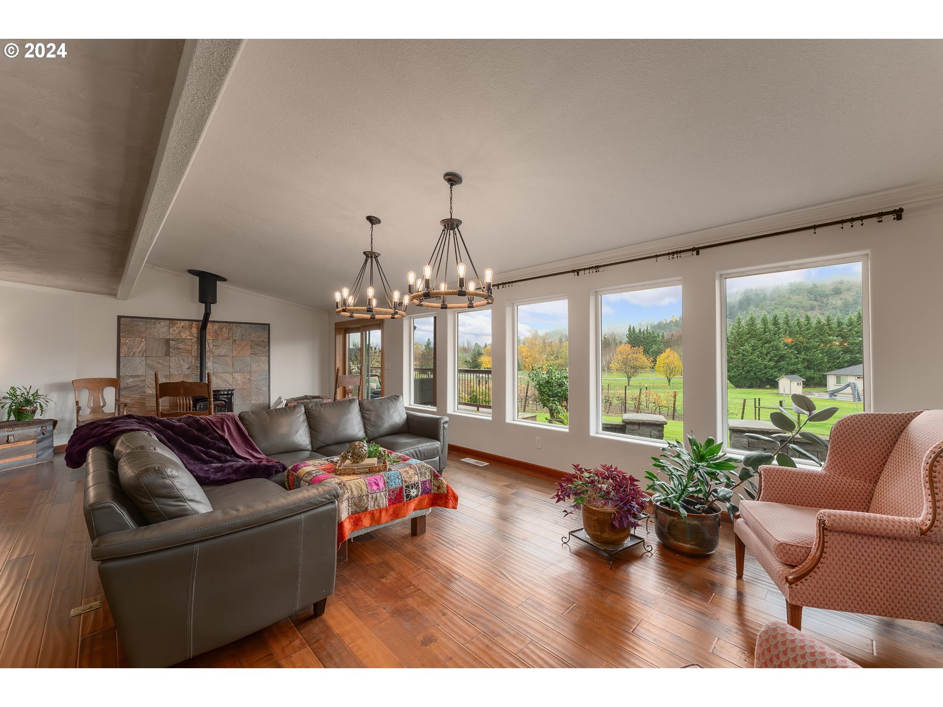 379 OSAGE DR