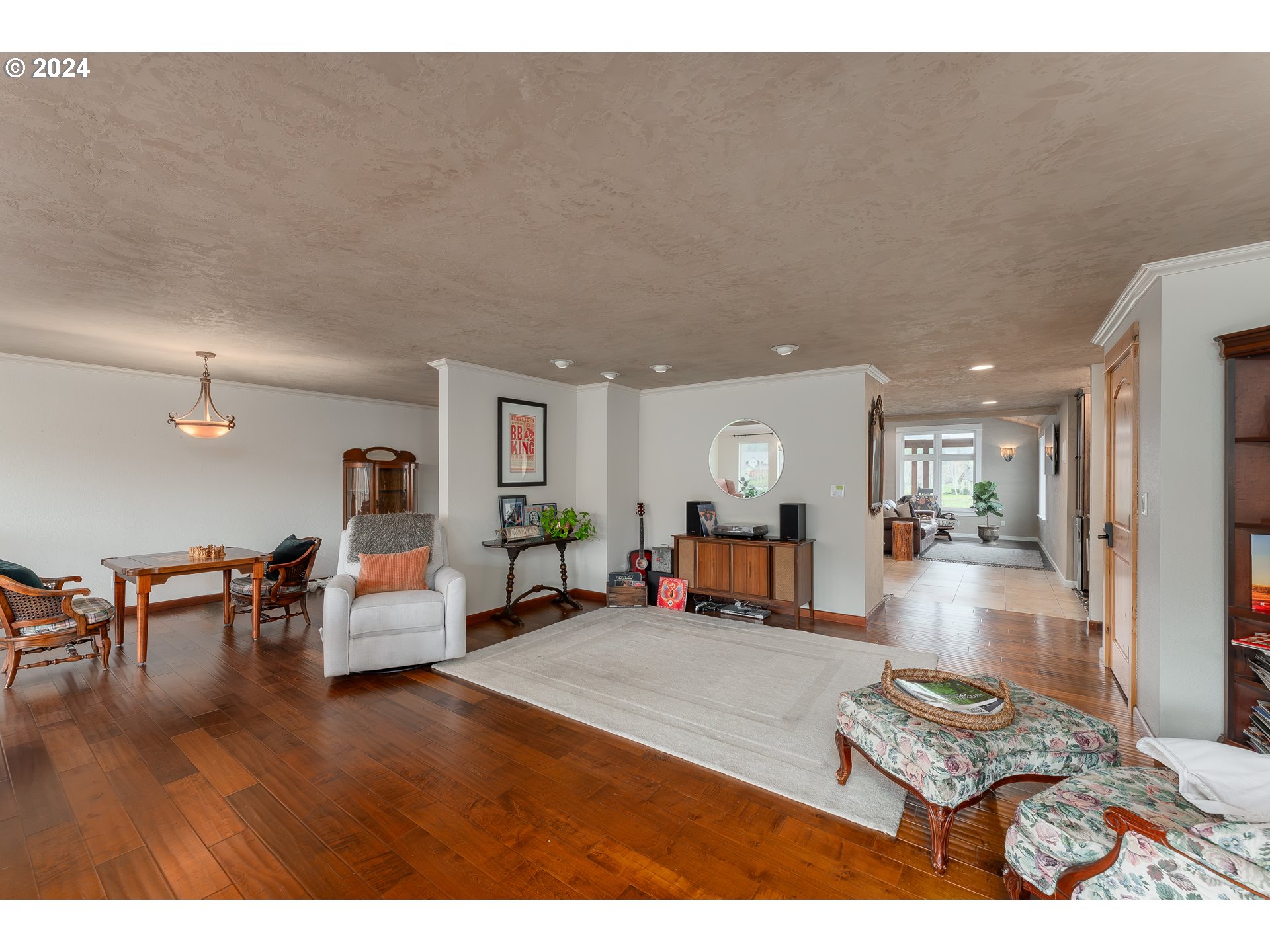 379 OSAGE DR