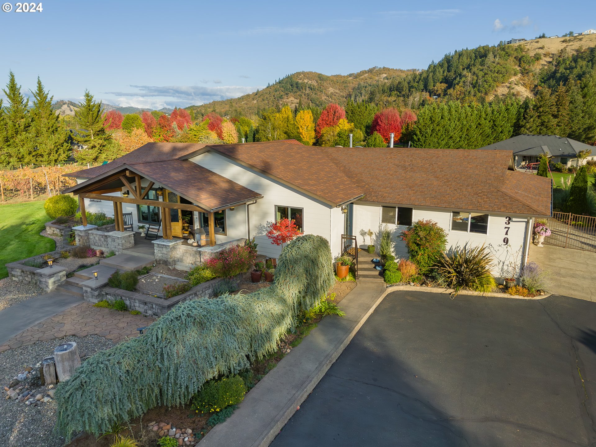 379 OSAGE DR