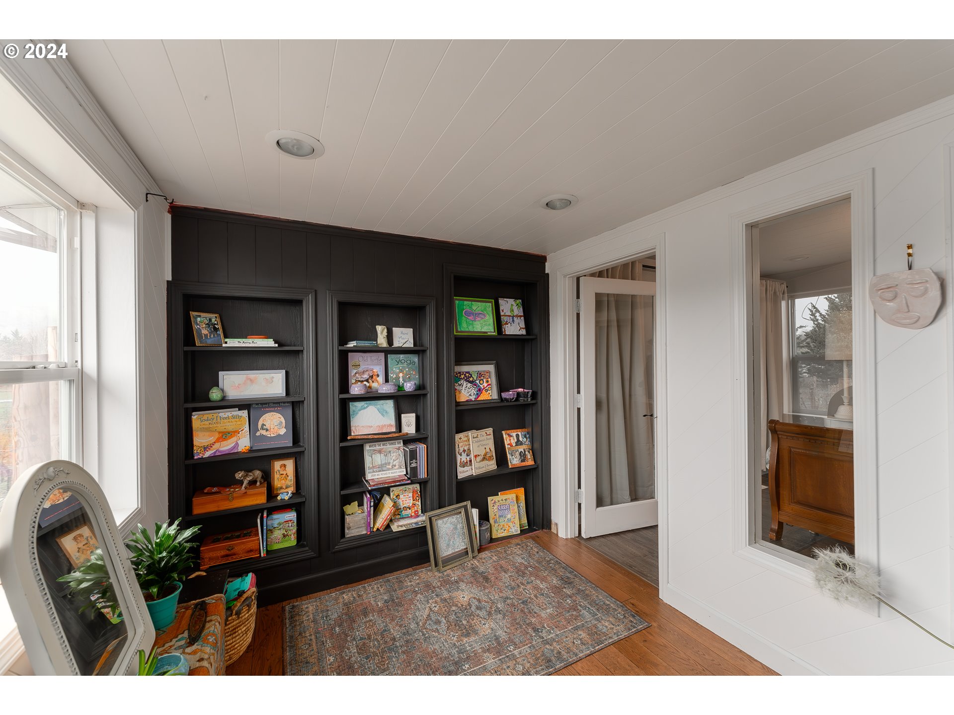 379 OSAGE DR
