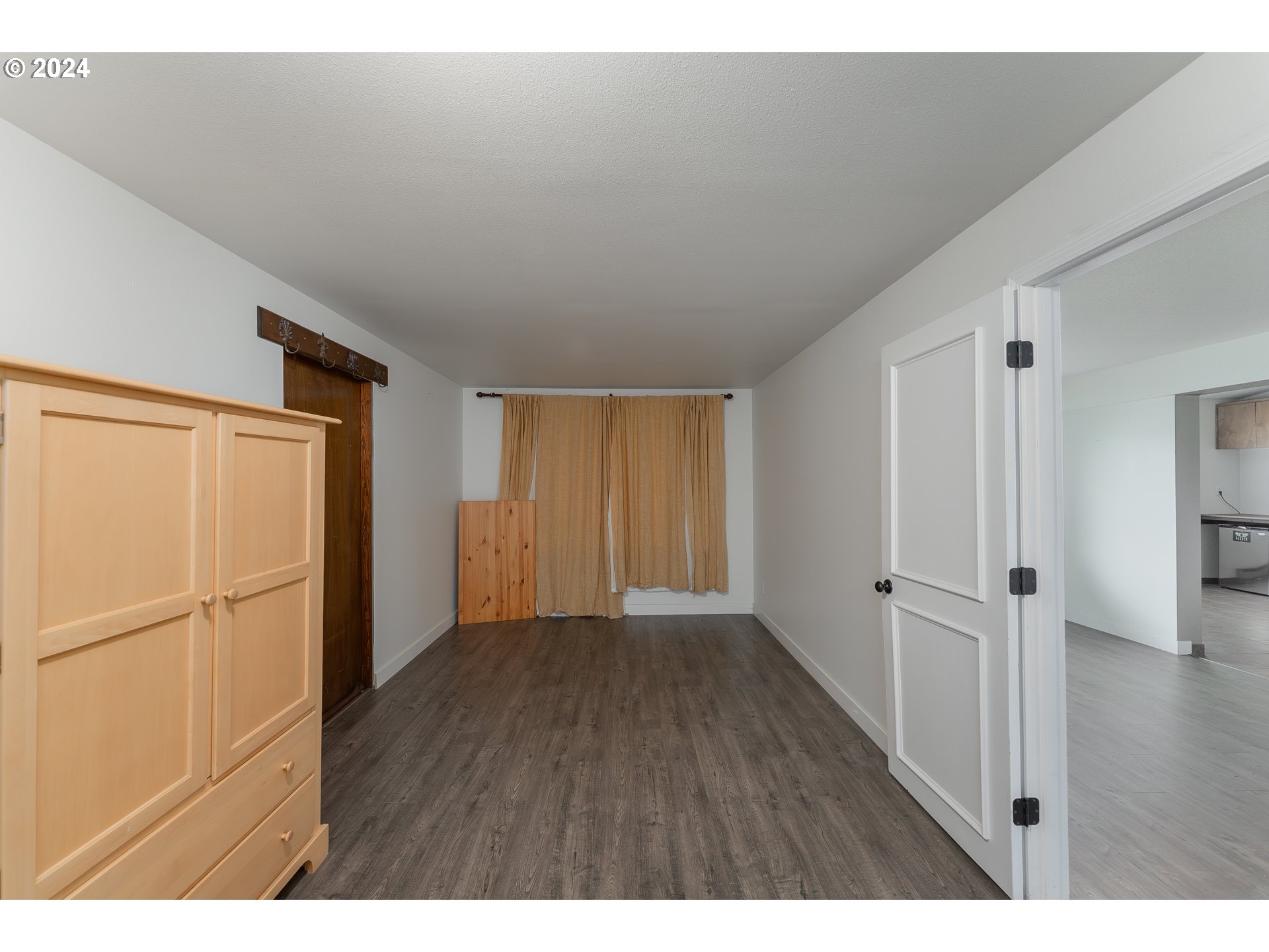 379 OSAGE DR