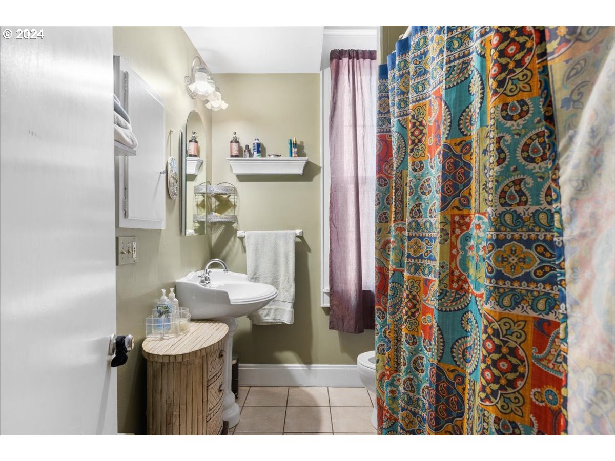 8771 TILLER TRAIL HWY