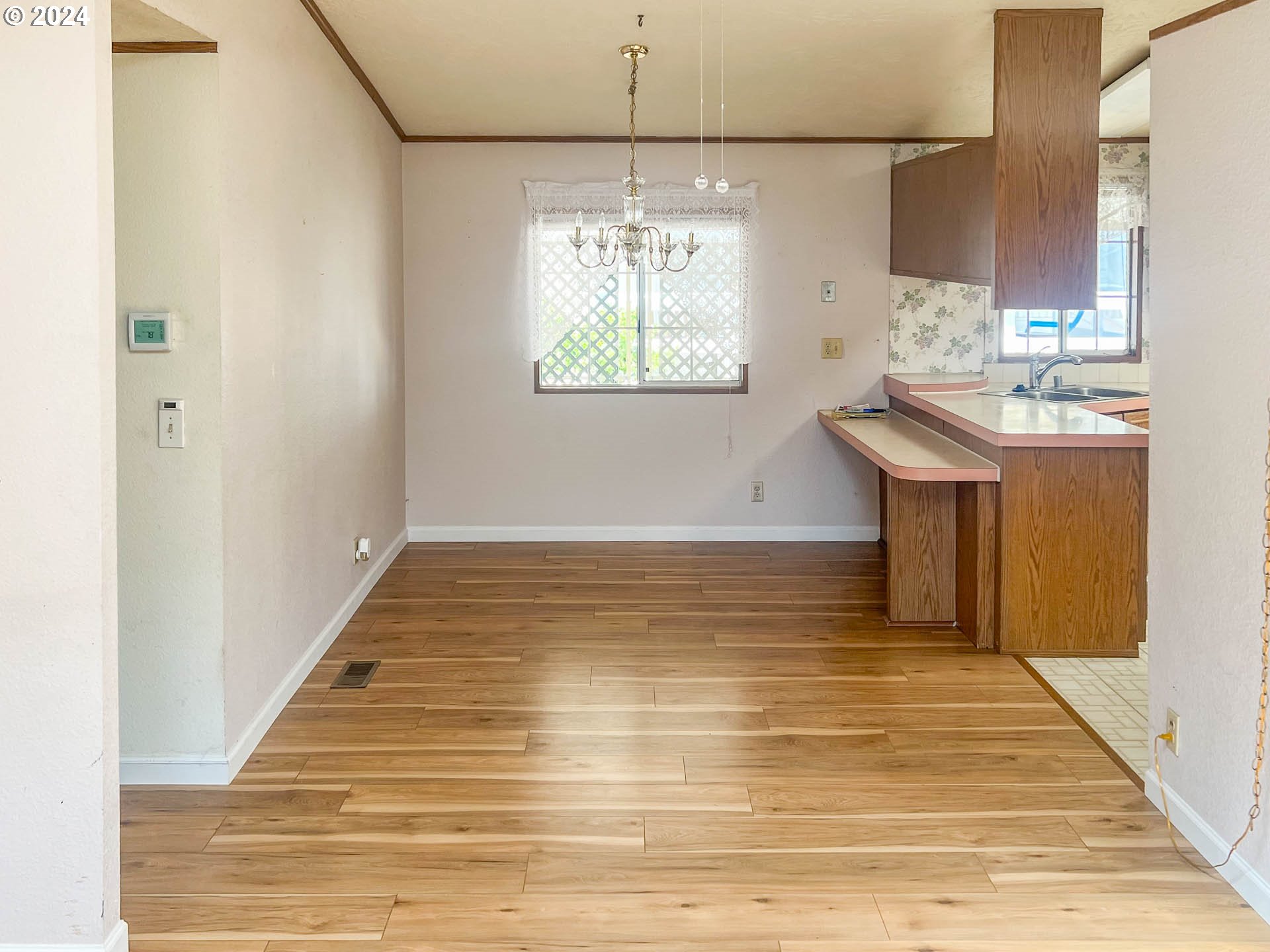 504 SHADOW RANCH LN