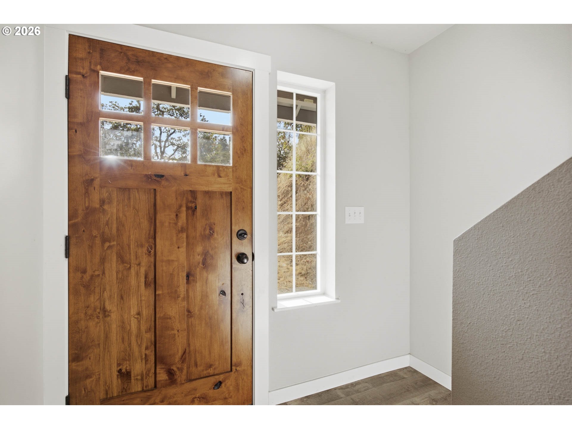 125 EAGLE DR