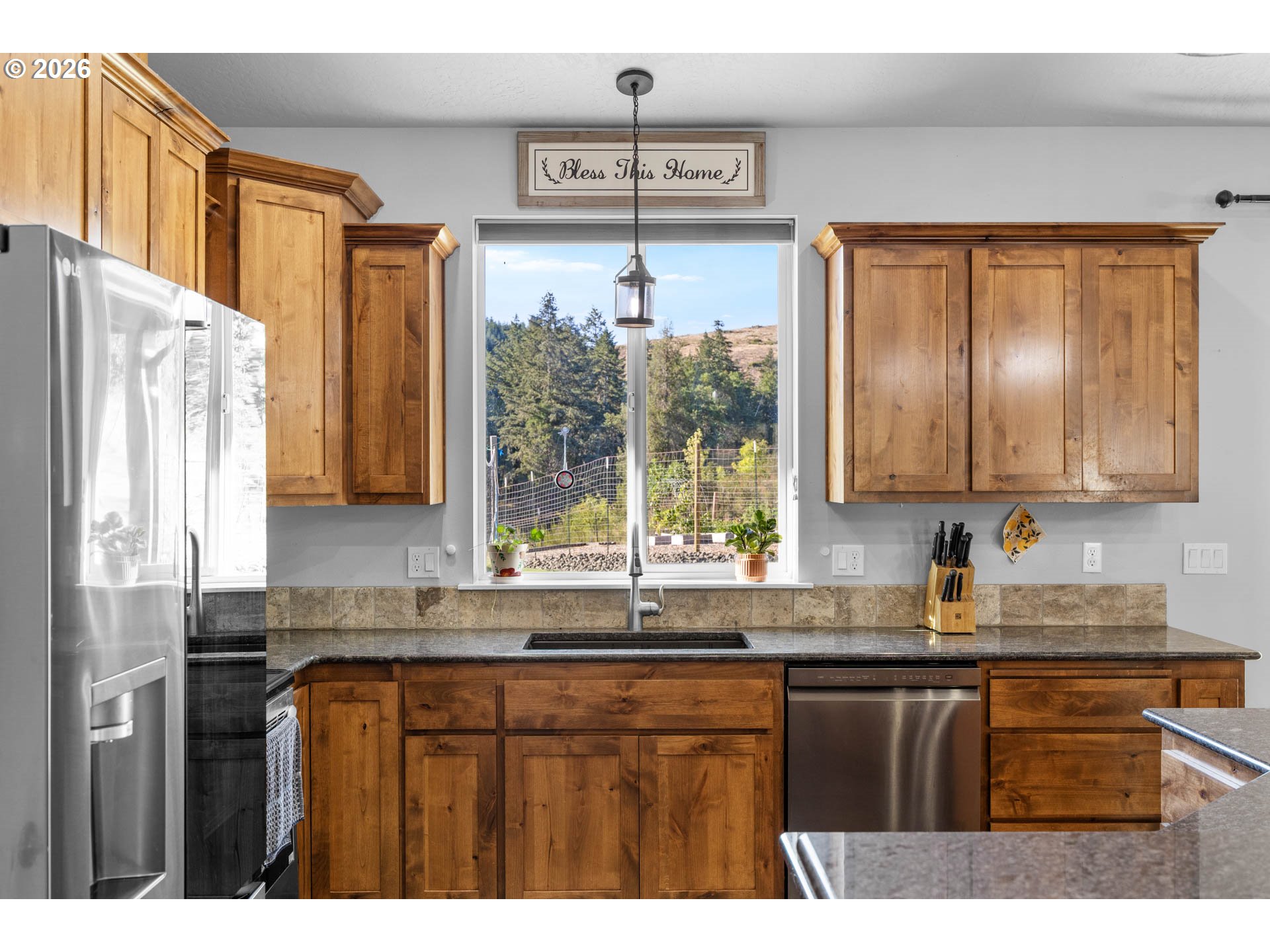 491 OAKWOOD DR