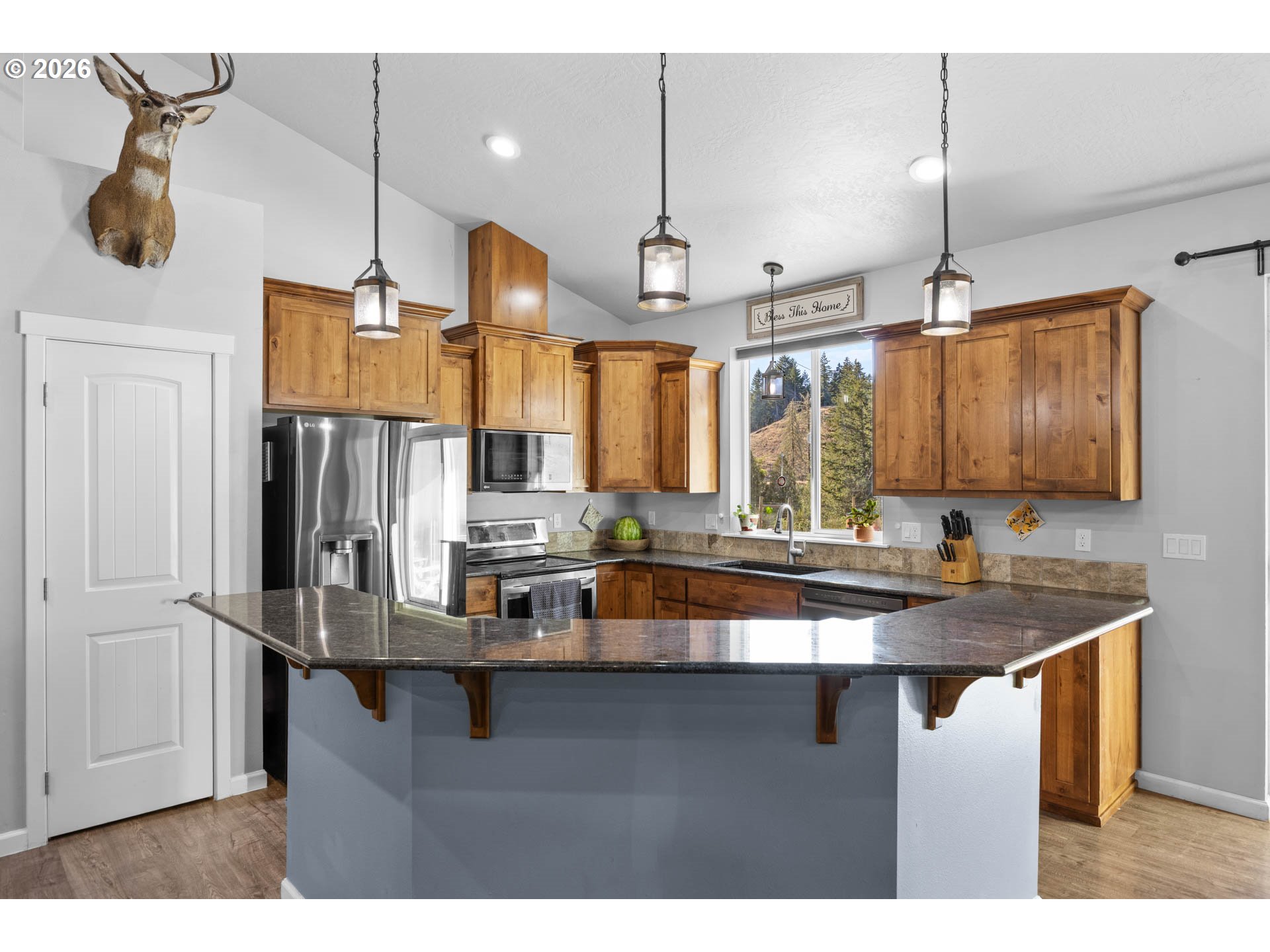 491 OAKWOOD DR