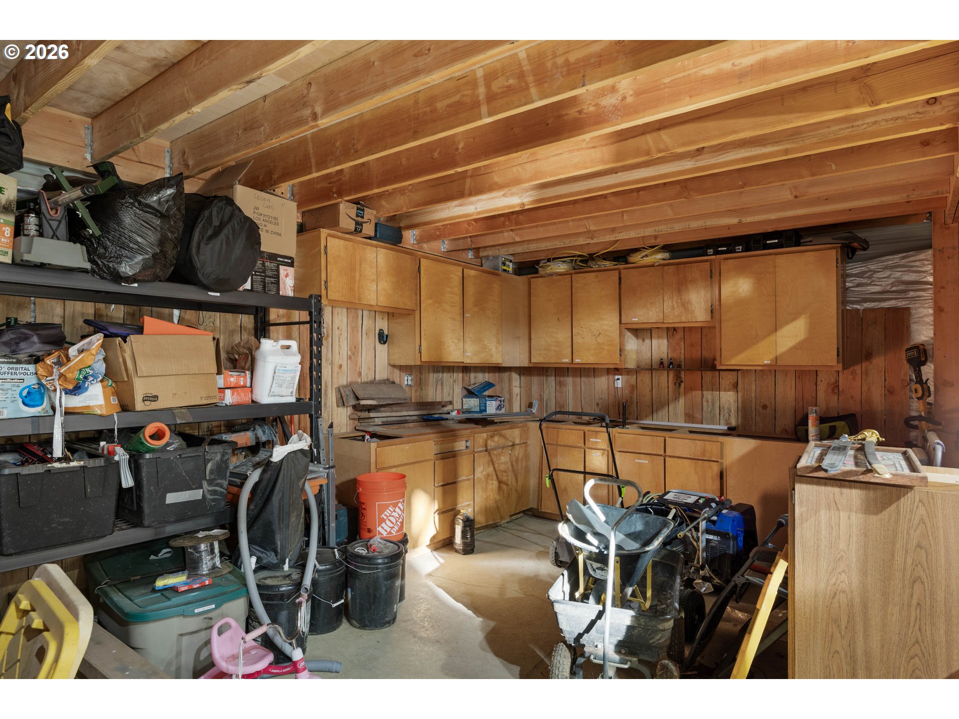 491 OAKWOOD DR