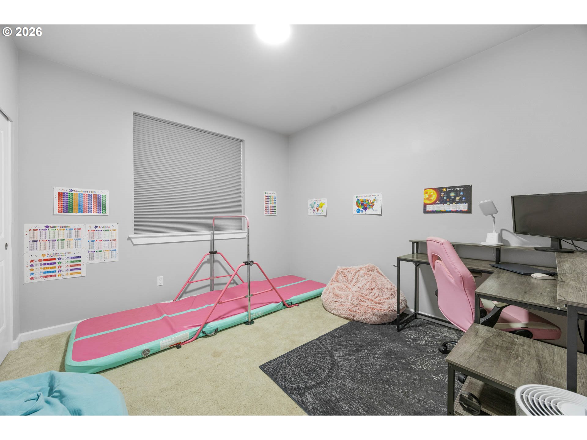 491 OAKWOOD DR