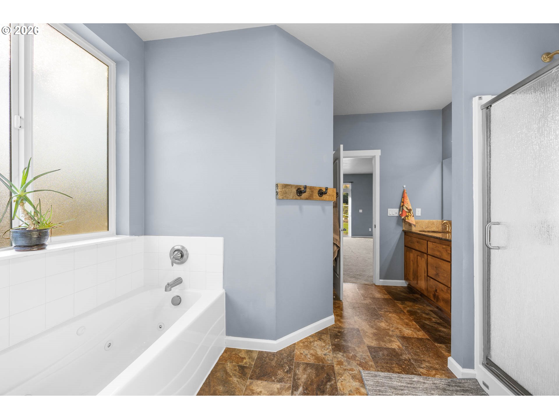 491 OAKWOOD DR