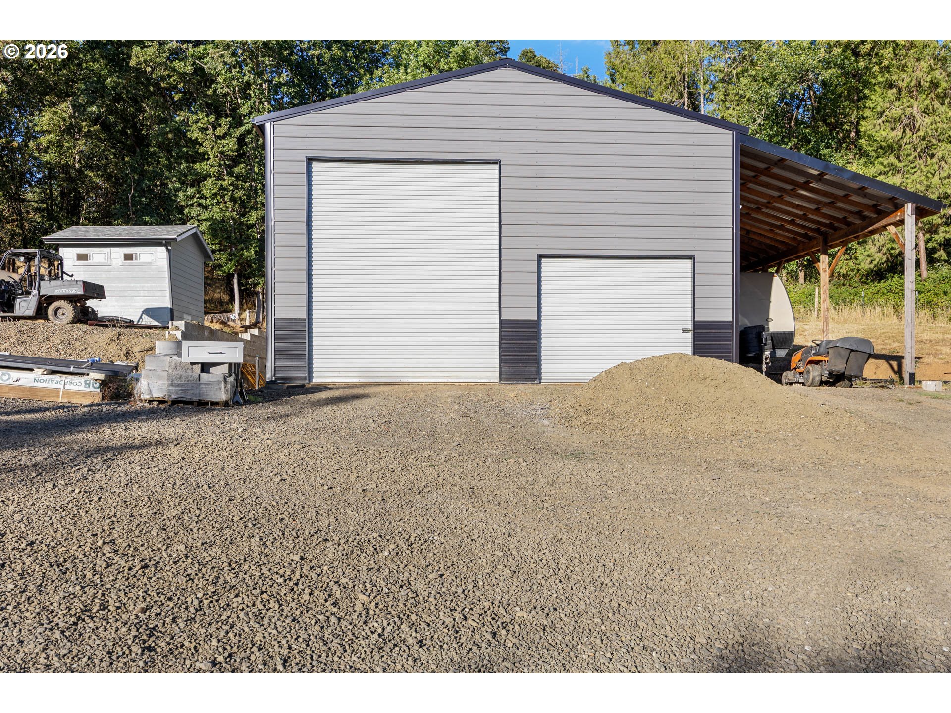 491 OAKWOOD DR