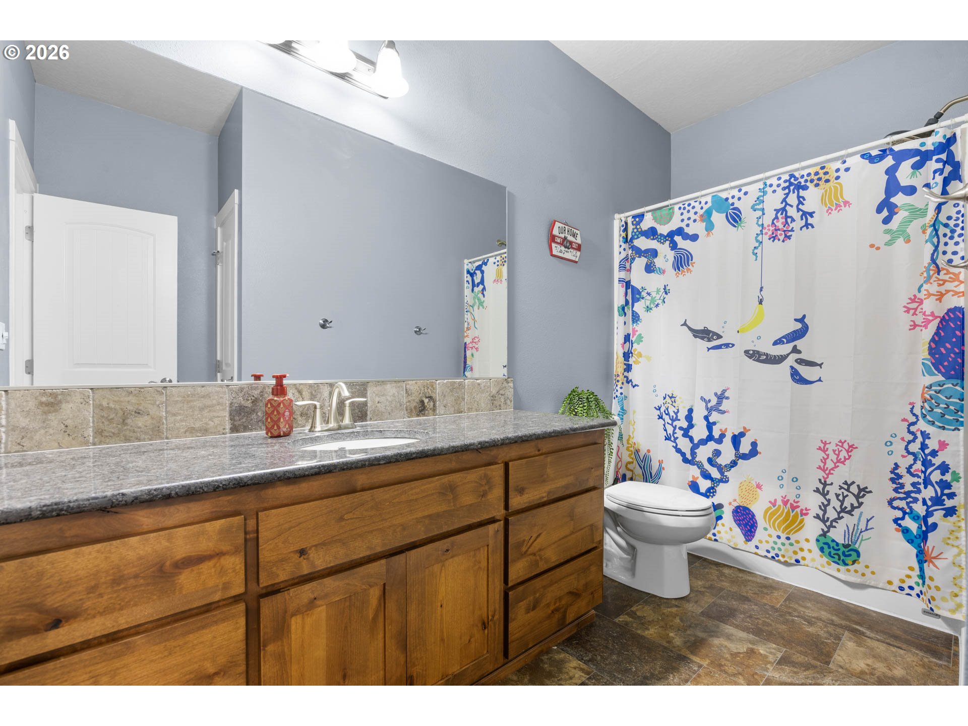 491 OAKWOOD DR
