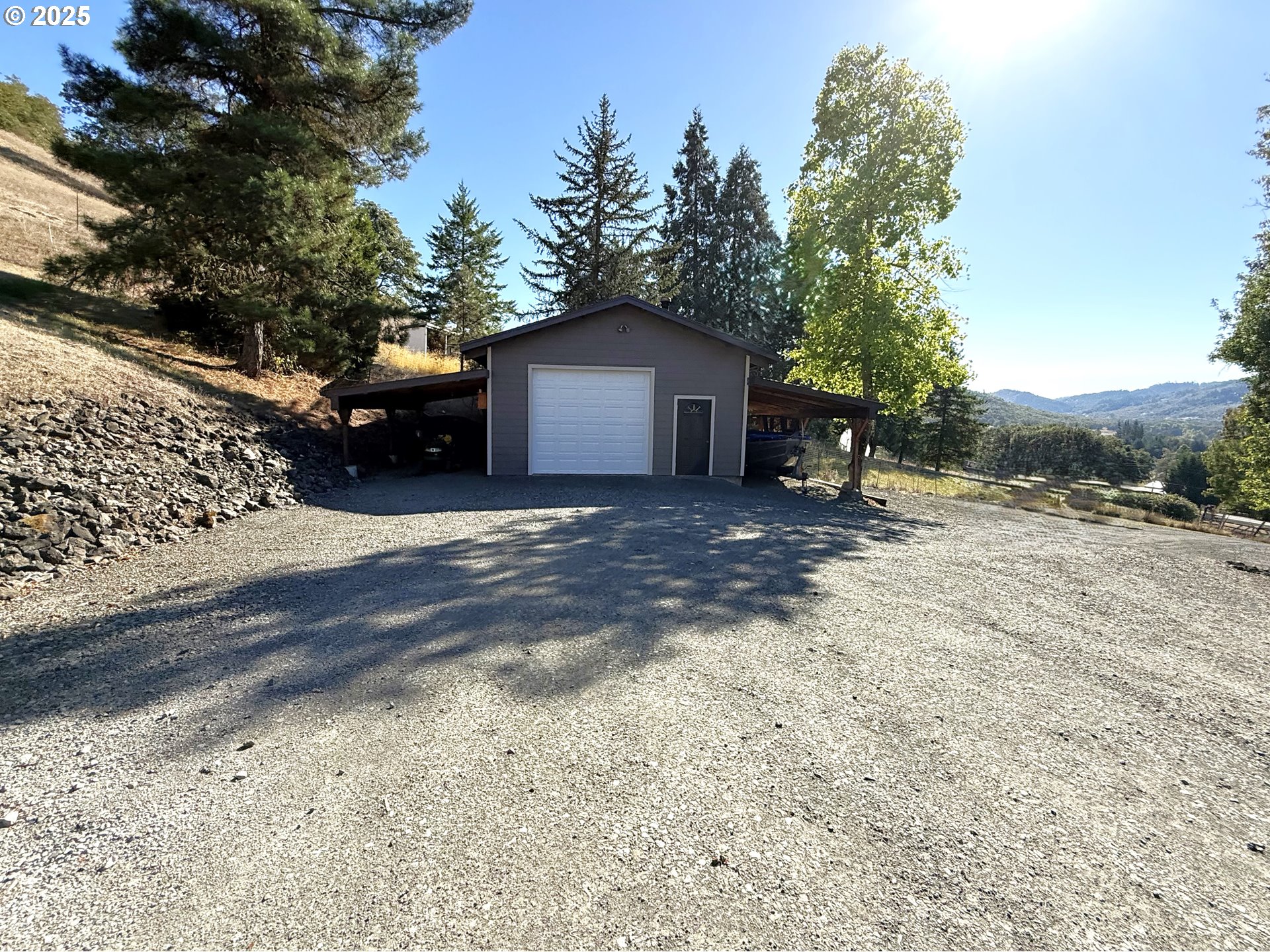 7978 N BANK RD