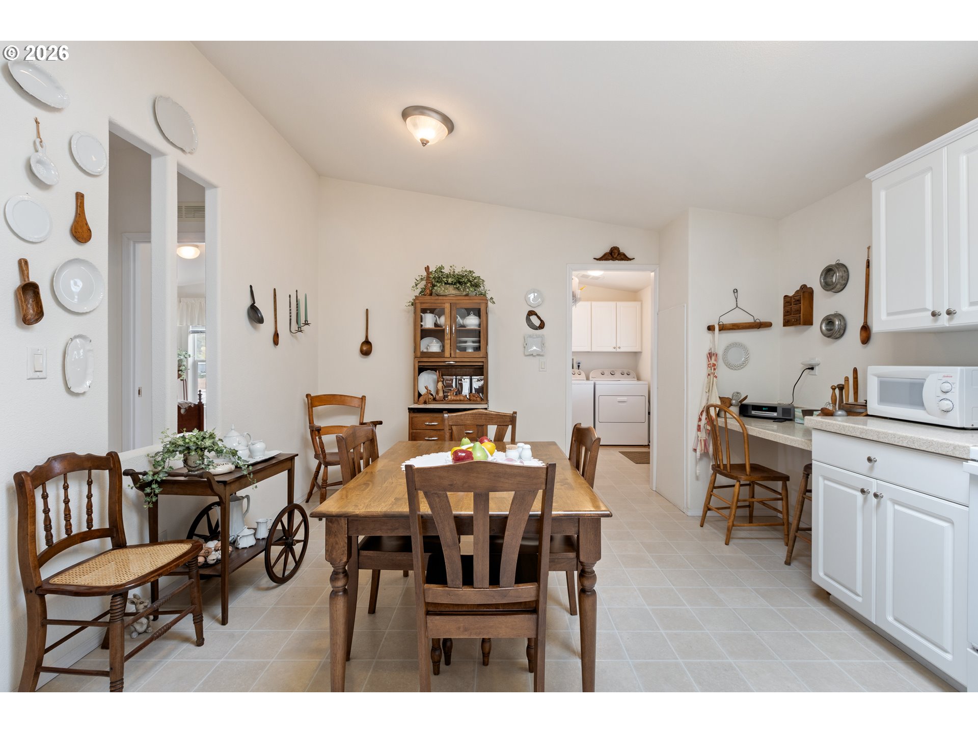 1003 SHADOW RANCH LN
