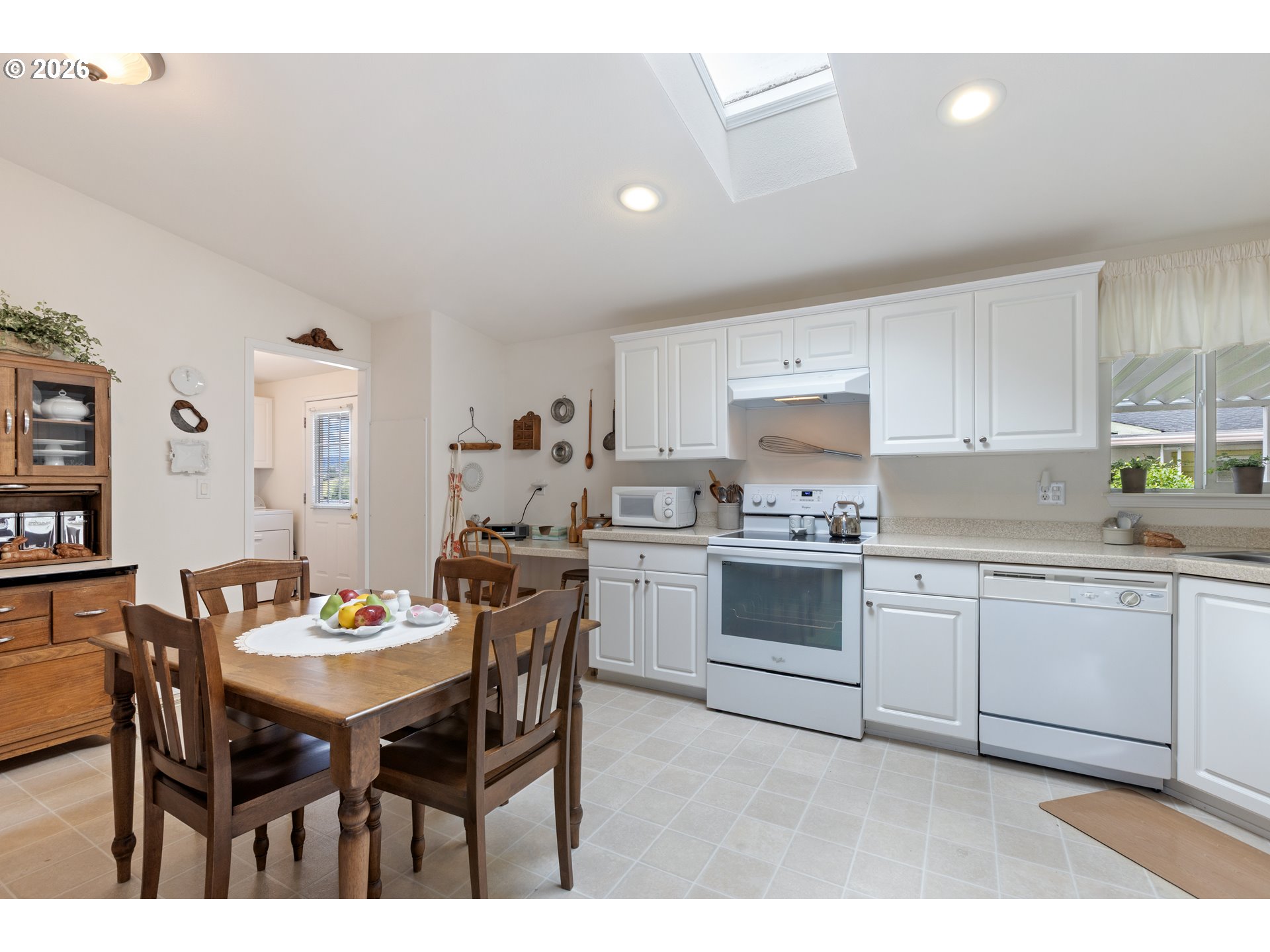 1003 SHADOW RANCH LN