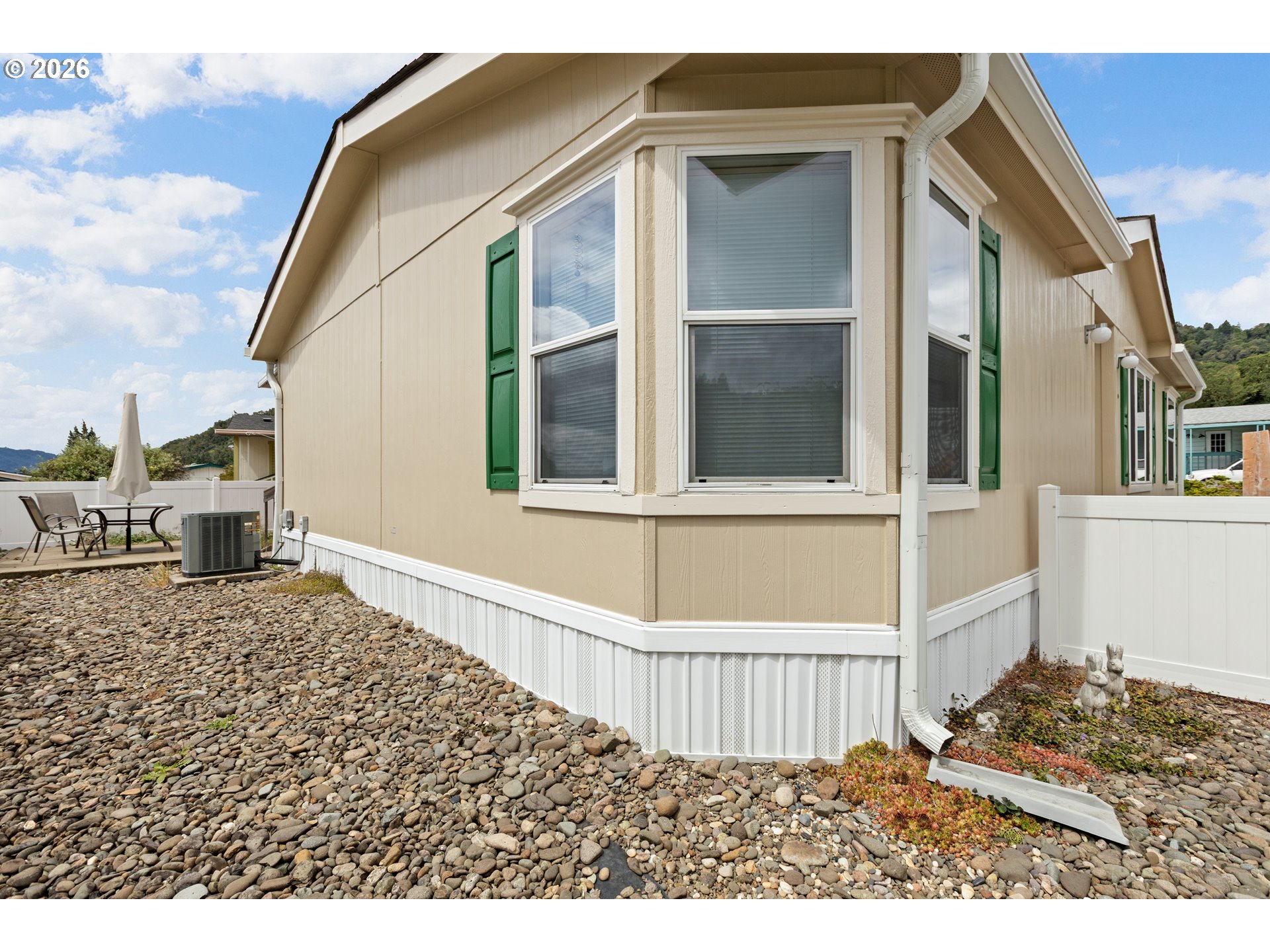 1003 SHADOW RANCH LN
