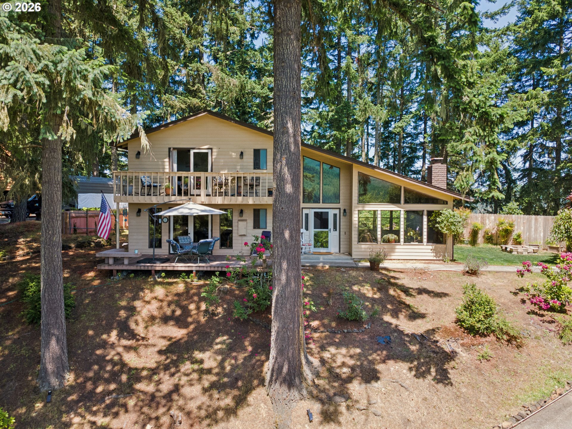 1853 RIDGE WATER DR