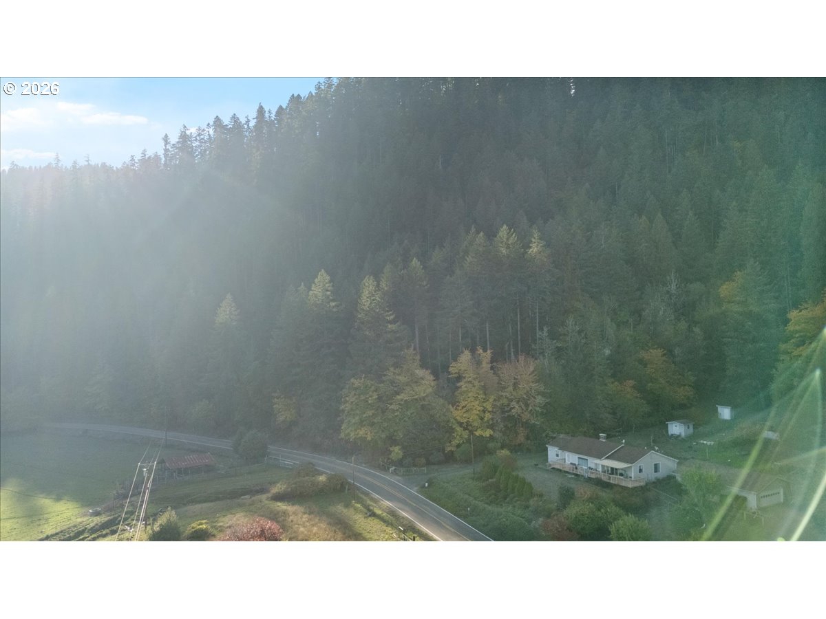 2277 COUGAR CREEK RD