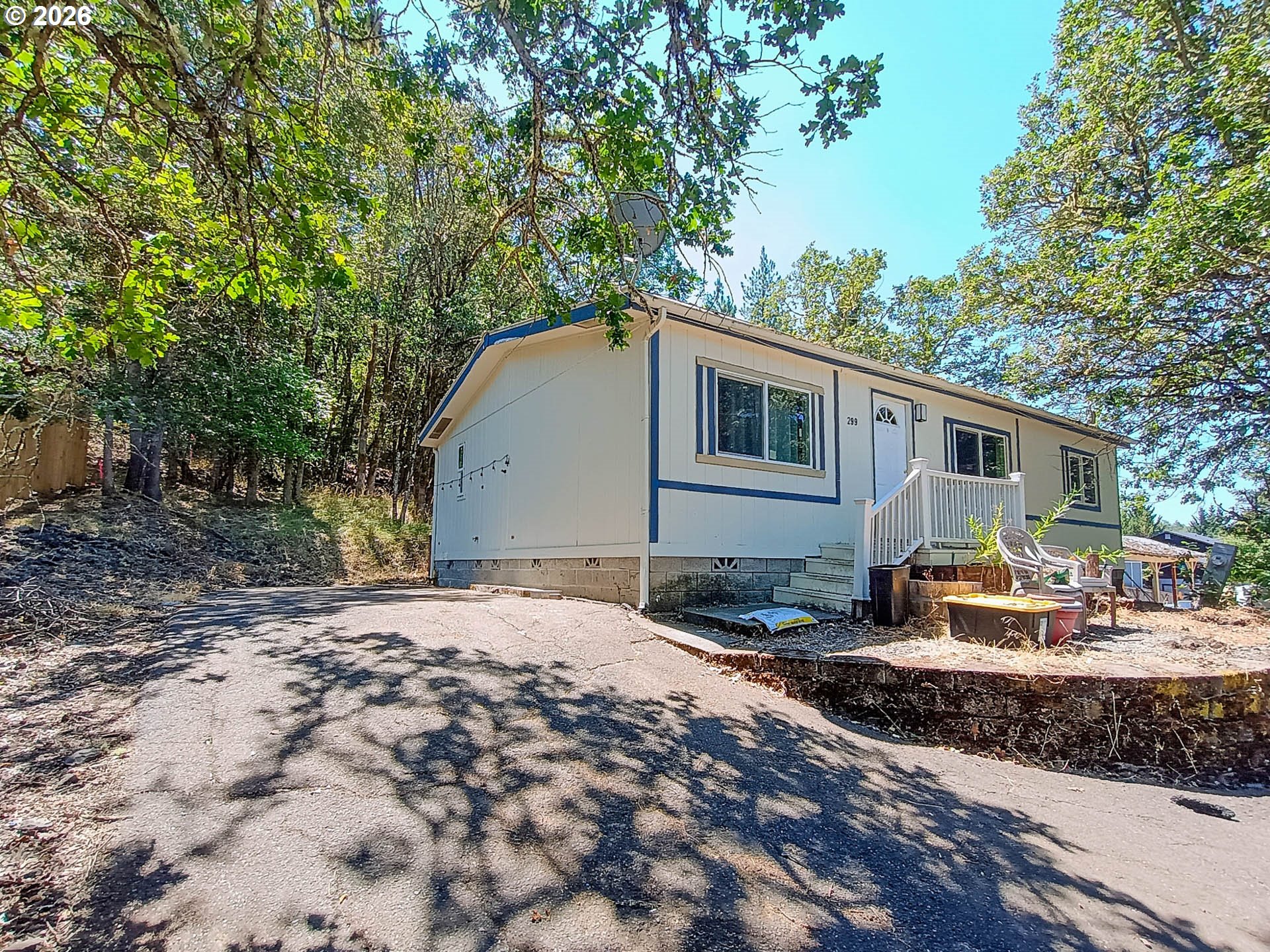 299 NE KIRBY AVE