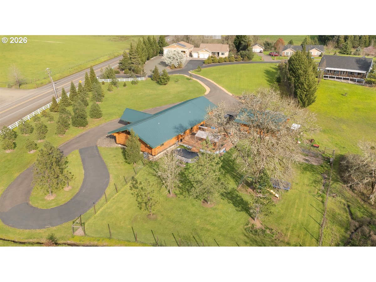 125 KESTREL LN