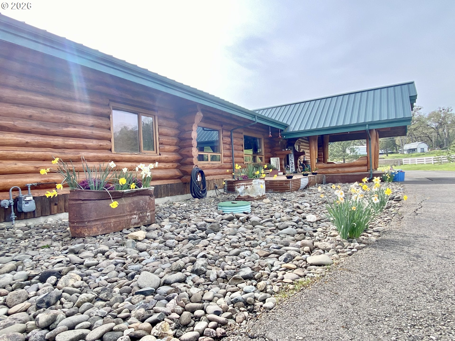 125 KESTREL LN