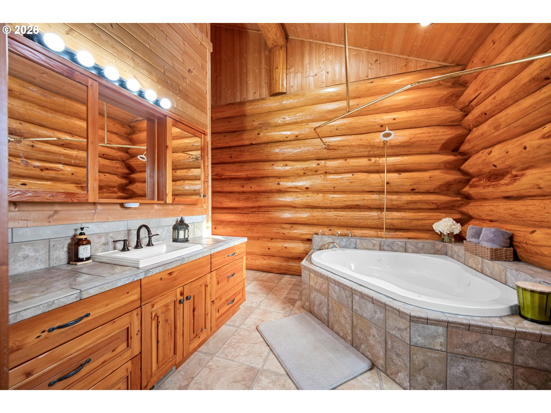 125 KESTREL LN