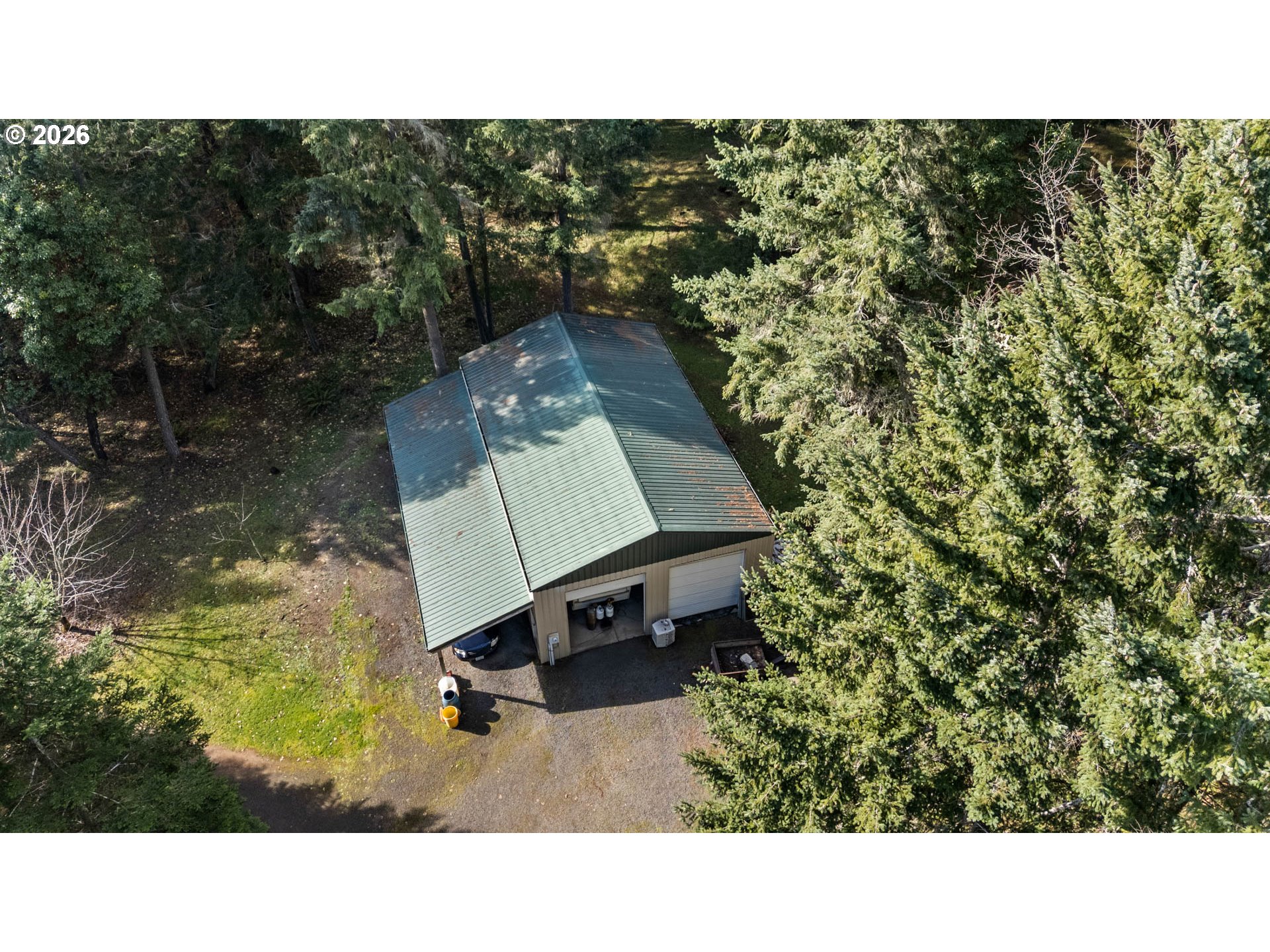 270 KINGSWAY LN