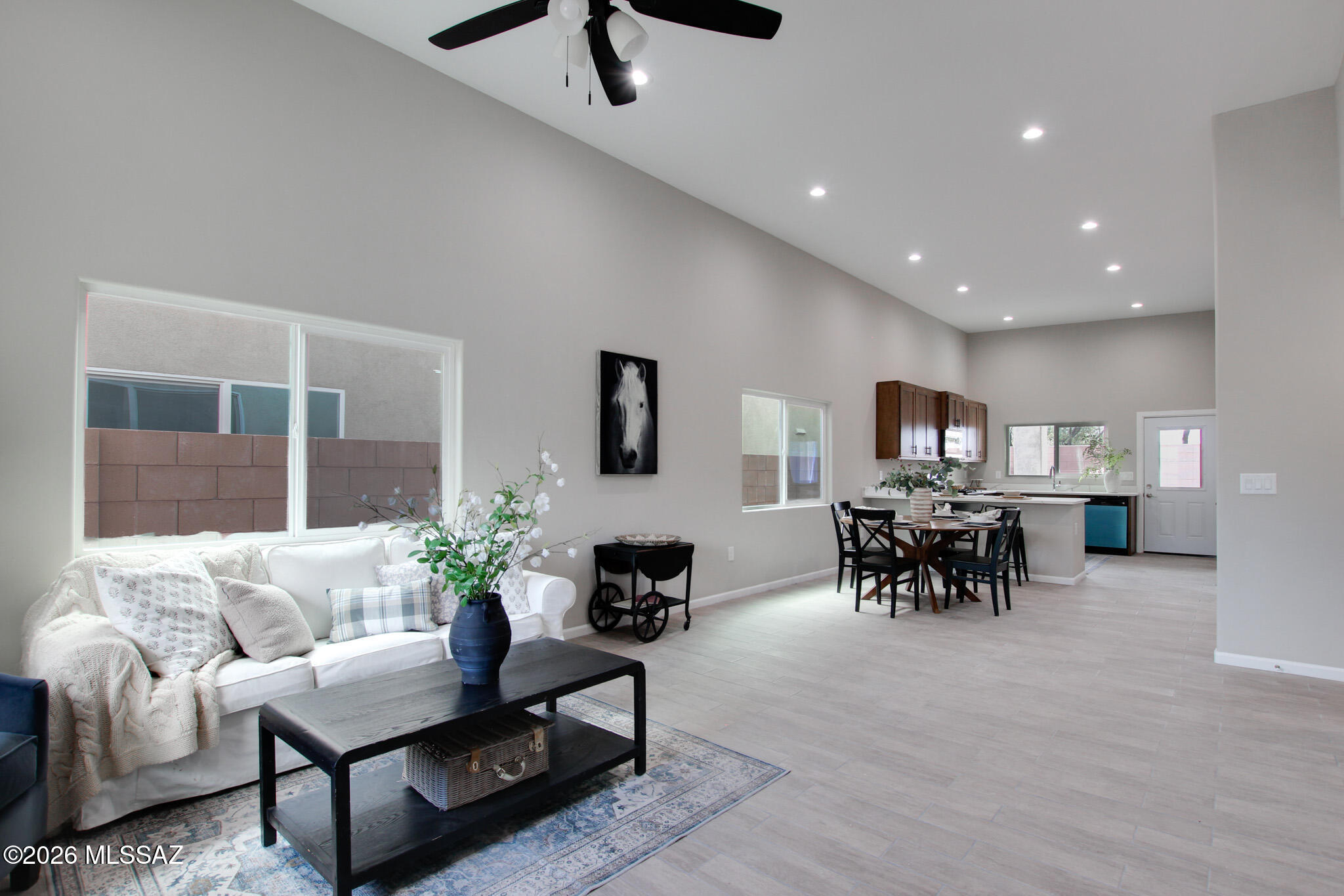 4213 N Lulu Court